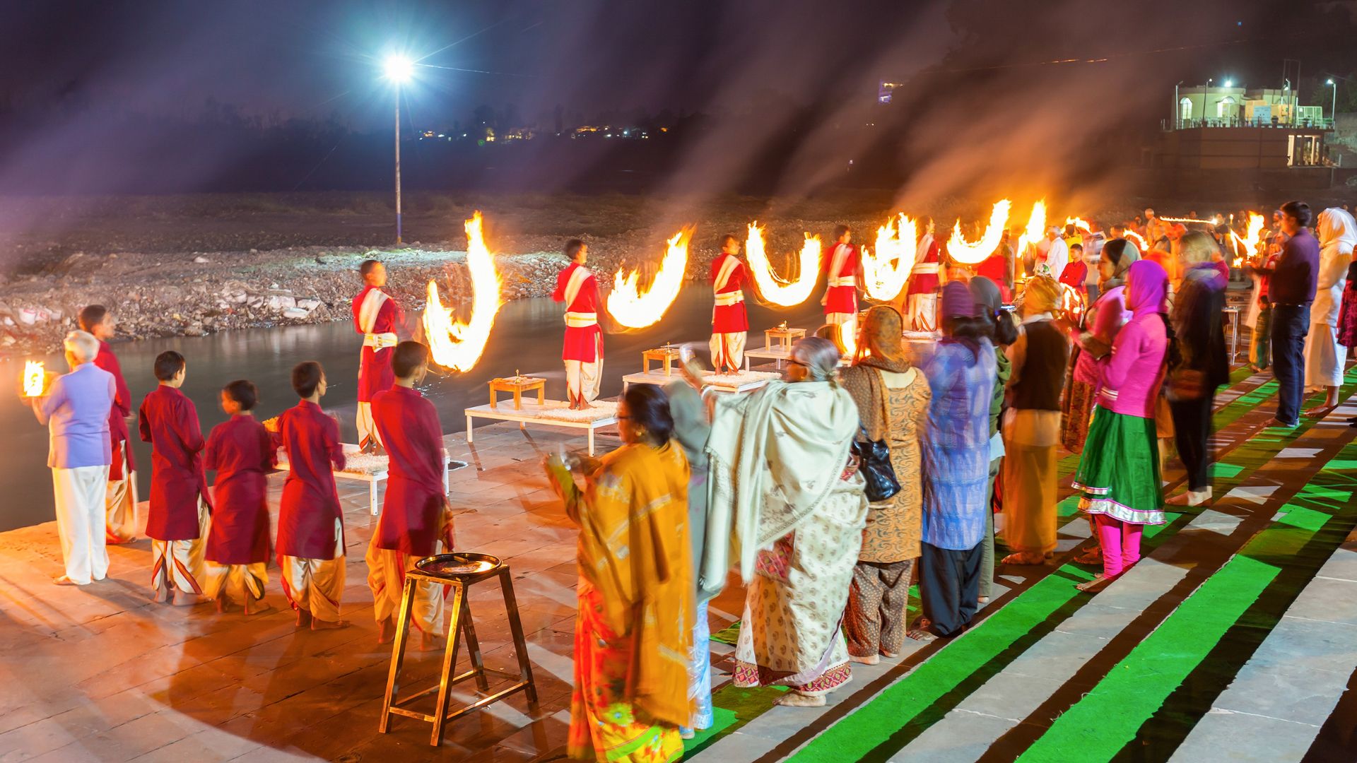 Ganga Arti — Rishikesh Sadan