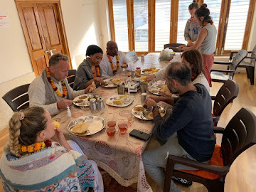 Sattvic meals — Rishikesh Sadan